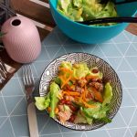 salata sa tunjevinom i kikirikijem